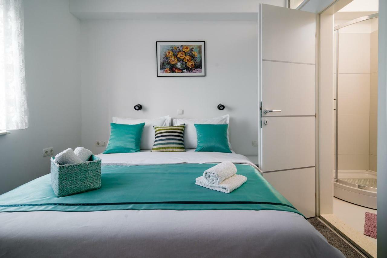 Lotus Apartman Spalato Esterno foto